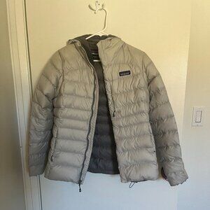 Womens Small Patagonia Down Jacket with Hoodie